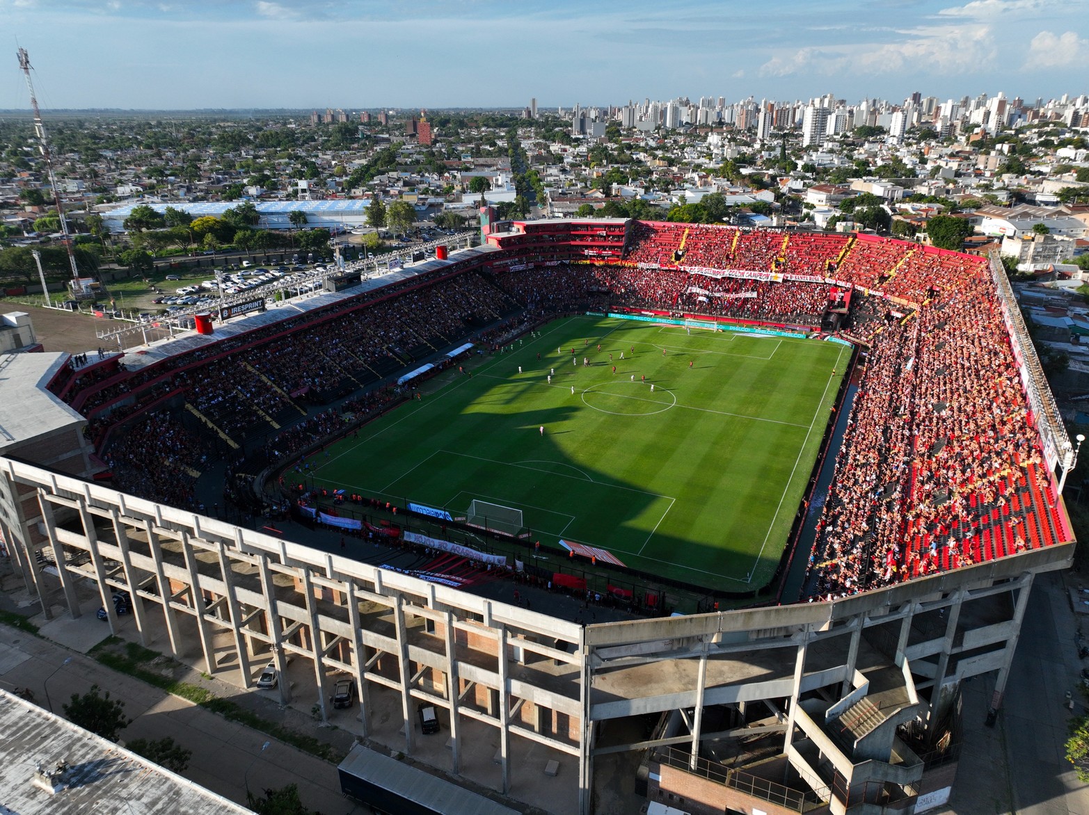 Con el debut de Pipo Gorosito, Colón empató en su cancha 1 a 1 con Huracán
