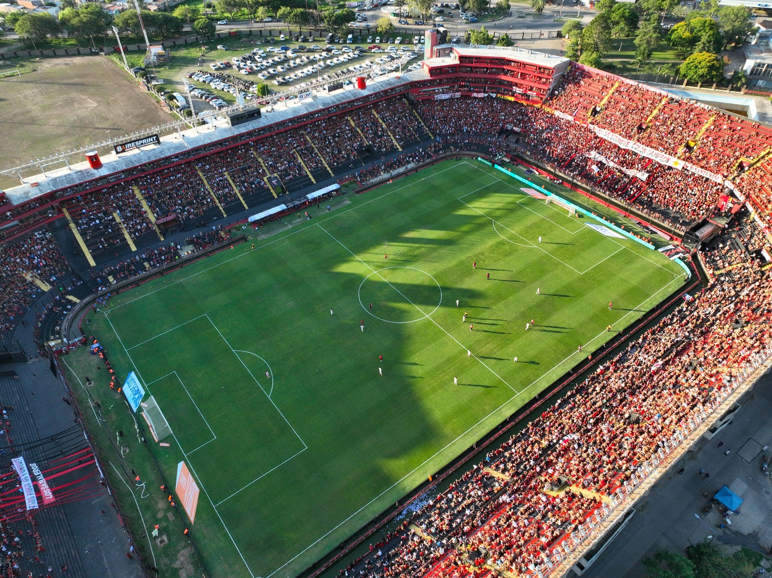 Con el debut de Pipo Gorosito, Colón empató en su cancha 1 a 1 con Huracán