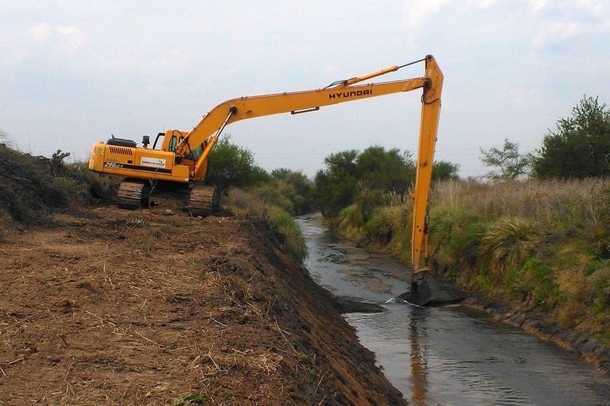 El presidente del Comité de Cuencas, Gustavo Travesani aseguró que "las obras son fundamentales para el desarrollo productivo de la zona y estimamos que los trabajos tendrán un plazo de ejecución de 120 días".