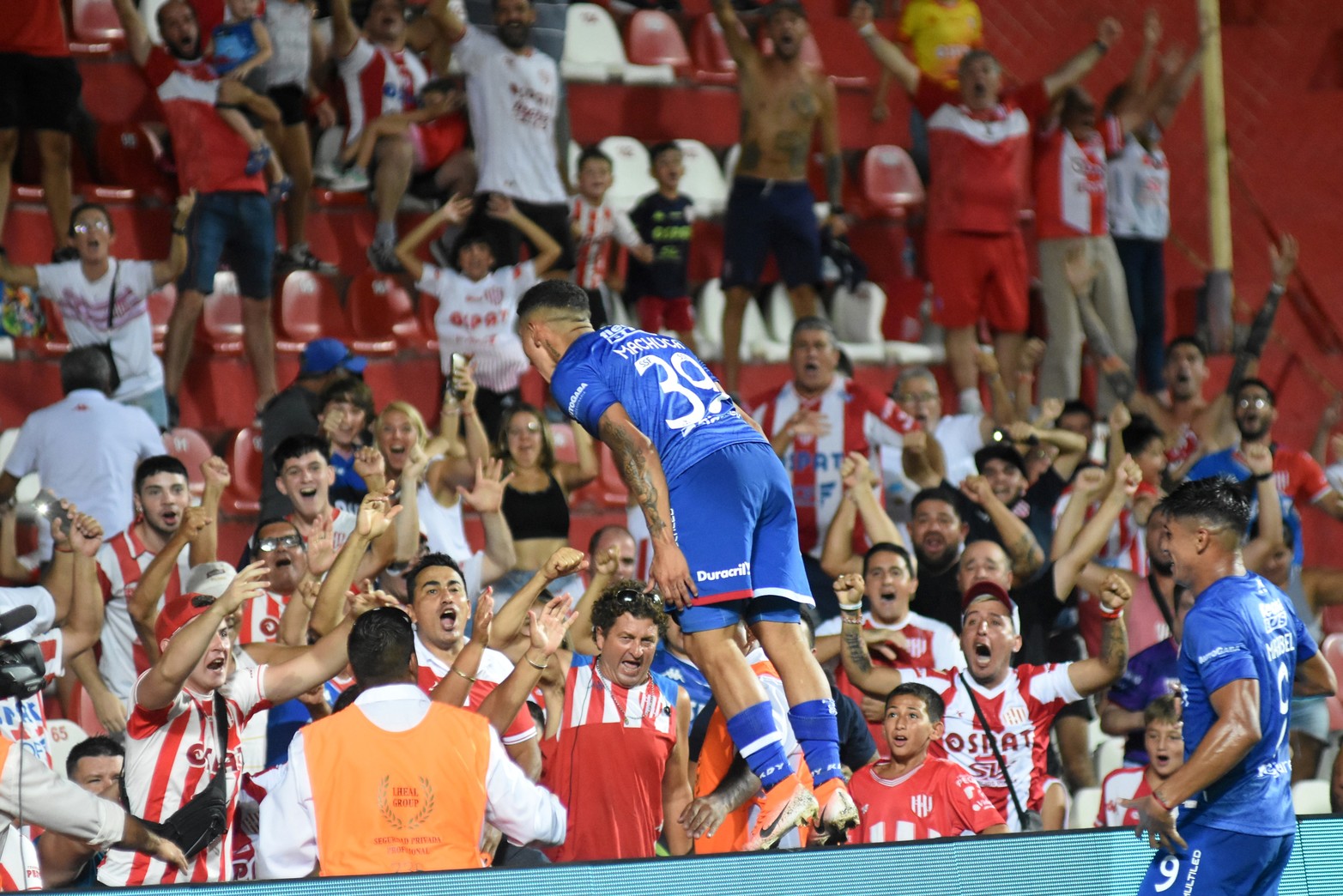 La secuencia del festejo de Imanol Machuca. 