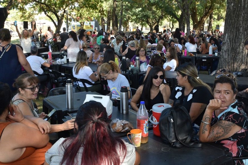 En la actualidad, las mujeres de Asoem ocupan cargos en los cuales, históricamente, había hombres.  Crédito: Mauricio Garín.