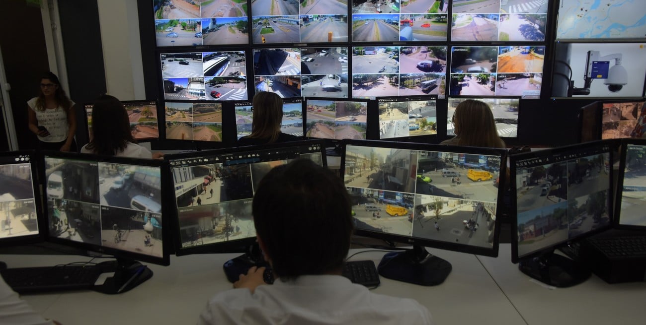 Cómo es el nuevo sistema de video vigilancia que quiere instalar el municipio en Santa Fe