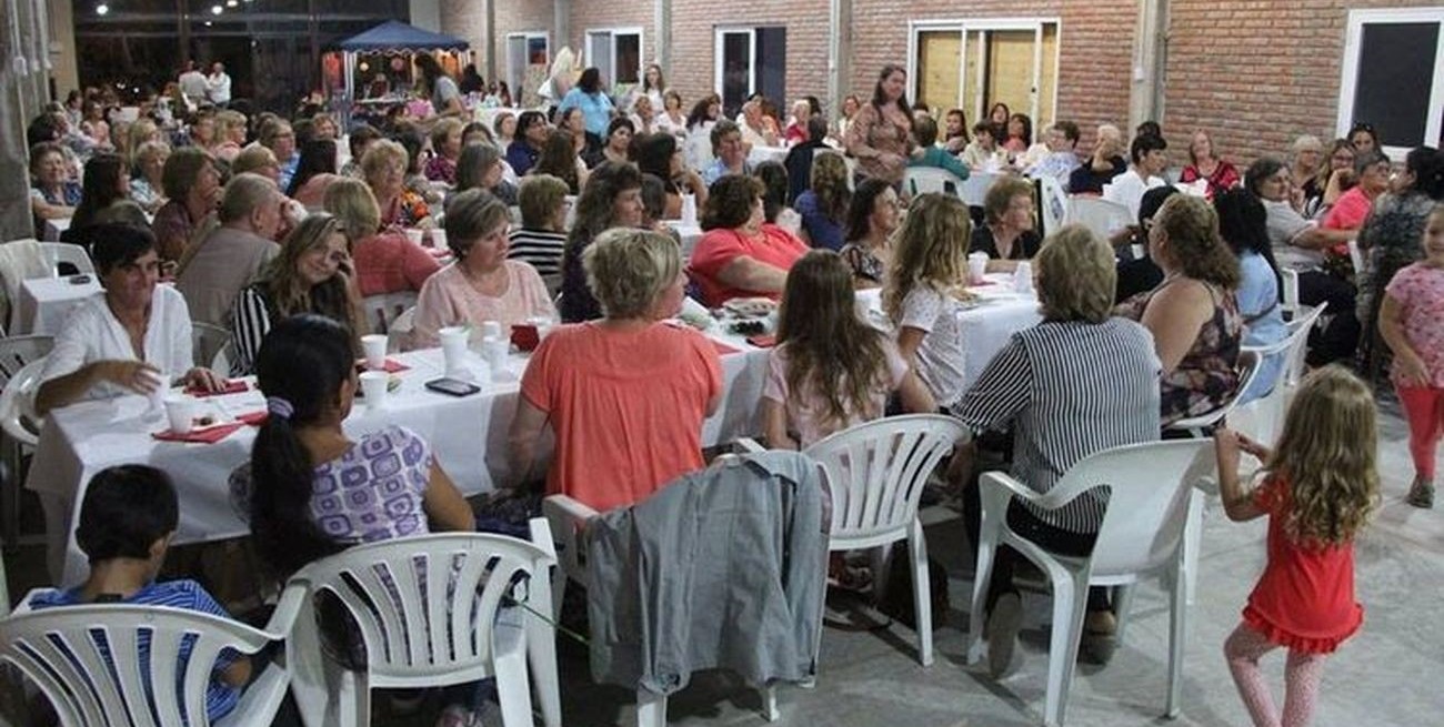 San Carlos Sud homenajea a las mujeres con un encuentro en el Club Deportivo Unión Progresista