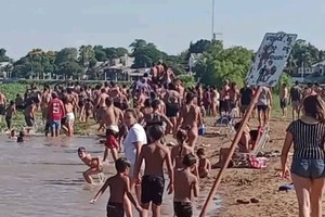 La playa de Coronda no tendrá guardavidas.