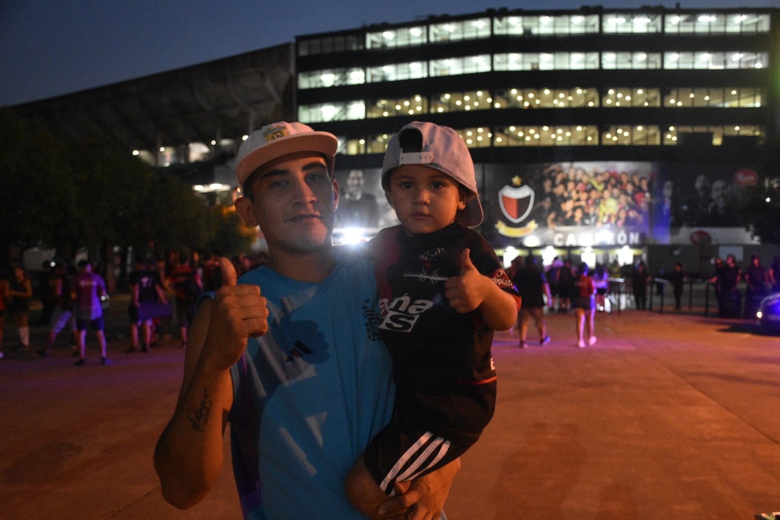 El Colón de Néstor Raúl Gorosito busca su primera alegría en el Cementerio de los Elefantes, desde las 21 de este lunes recibe al Newell's del "Gringo" Heinze.