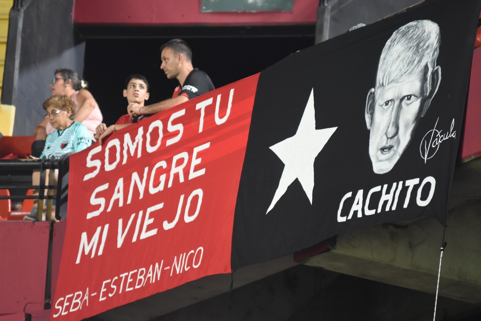 El Colón de Néstor Raúl Gorosito busca su primera alegría en el Cementerio de los Elefantes, desde las 21 de este lunes recibe al Newell's del "Gringo" Heinze.