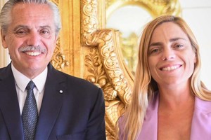Fernández y la foto con la intendente electa.