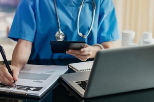 Se promulgó, este jueves, la ley que crea el Programa Federal Único de Informatización y Digitalización de las Historias Clínicas de la República Argentina.