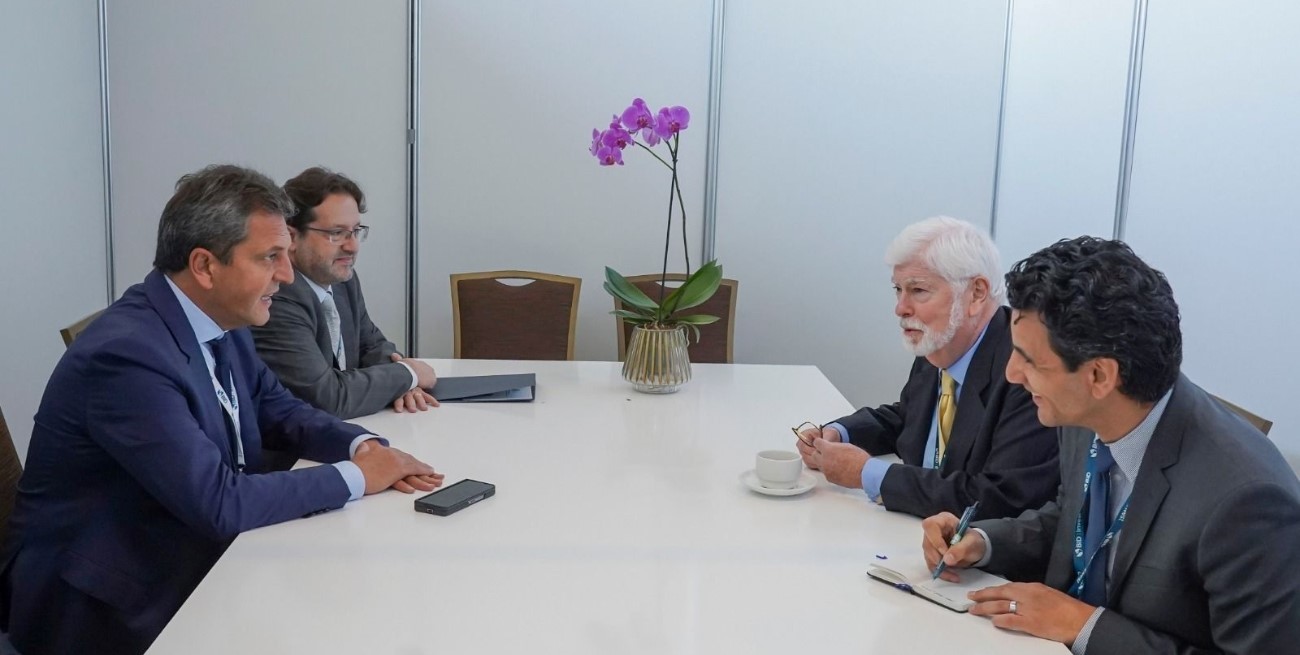 Massa se reunió en Panamá con el Asesor Especial para las Américas de Biden y con la ministra de Planificación de Lula