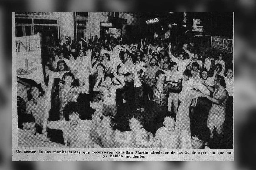 Otra postal de los festejos por el triunfo del peronismo.