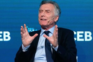 El ex presidente participó de un encuentro con otros ex mandatarios del continente.