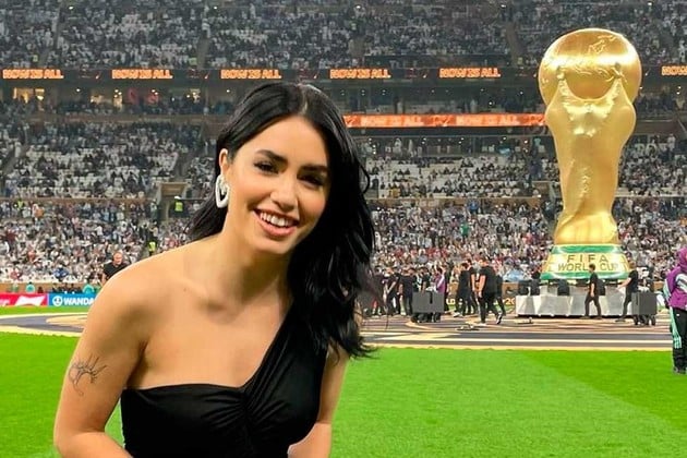 Lali Espósito fue señalada en versiones periodísticas como la favorita de los jugadores para cantar el Himno.