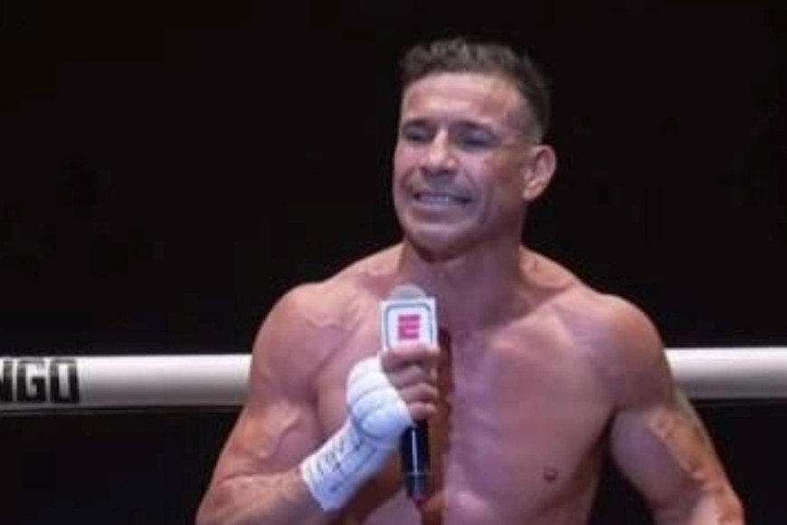 Sergio Martínez habló a su público tras la escueta pelea. Crédito: ESPN