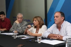 "Particularmente, esta es una obra que permitirá disminuir el riesgo hídrico de Villa Minetti y brindará mayor tranquilidad a los vecinos que han sufrido fuertes inundaciones", concluyó.
