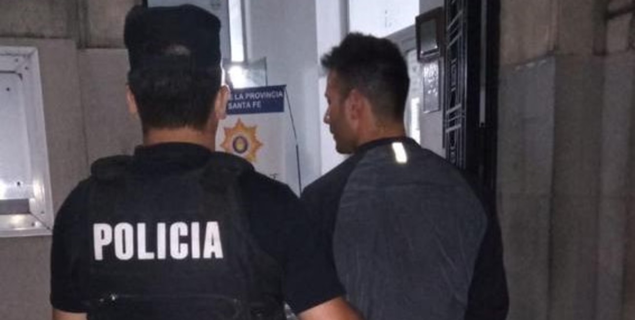 Delincuentes armados asaltaron en su casa a la familia del futbolista Rodrigo "Droopy" Gómez