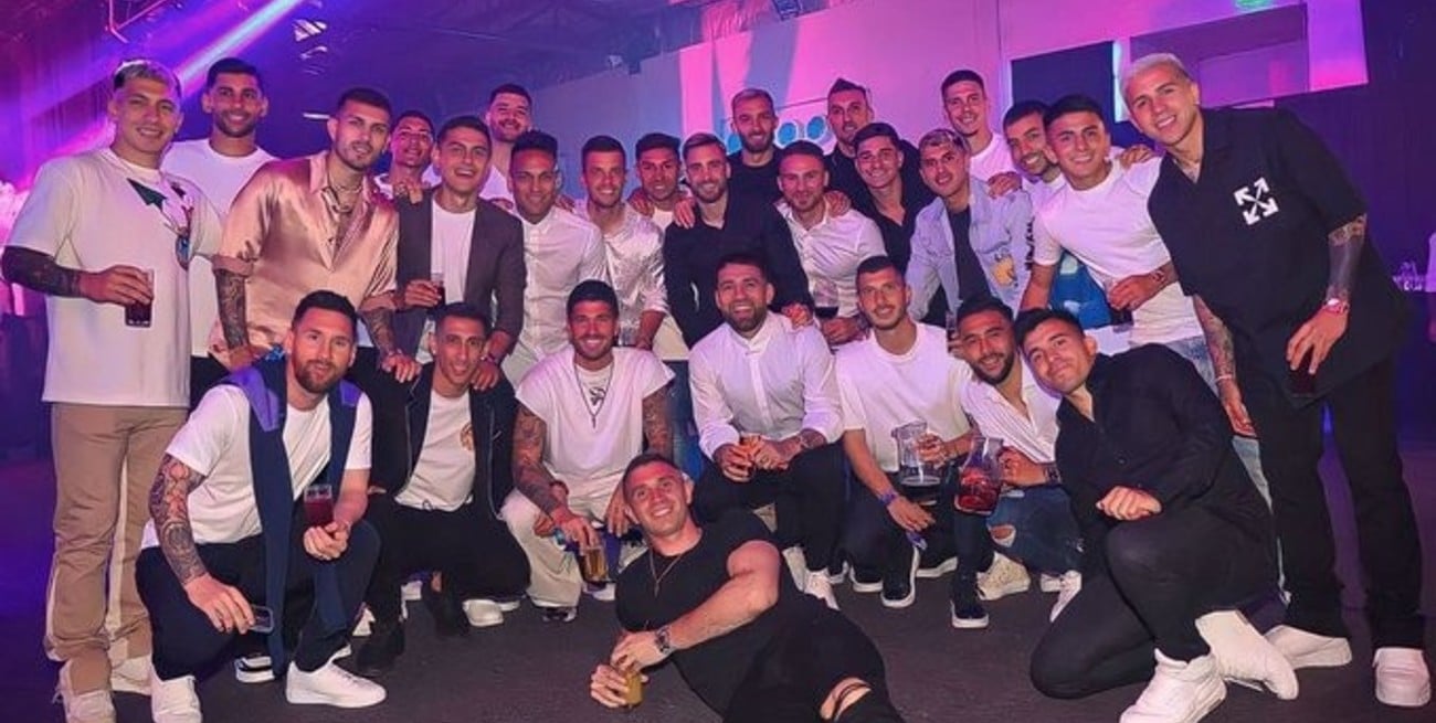 La noche de la Selección Argentina: fiesta privada en Ezeiza y un emotivo momento con Wos