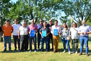 Tassello, declaró que “estamos convencidos del gran trabajo que realizan los clubes en cada punto de la provincia, por eso es fundamental mejorar la infraestructura deportiva”.