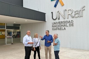 Calvo consideró que es muy importante que Rafaela sea un centro educativo de estas características con un 50 por ciento de estudiantes que vienen desde la región.