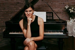 Mariana "Iaia" Pretto, pianista y compositora santafesina.