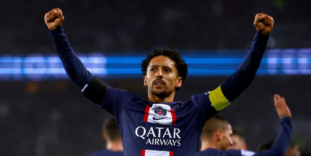 Soccer Football - Ligue 1 - Paris St Germain v RC Strasbourg - Parc des Princes, Paris, France - December 28, 2022
Paris St Germain's Marquinhos celebrates scoring their first goal REUTERS/Sarah Meyssonnier