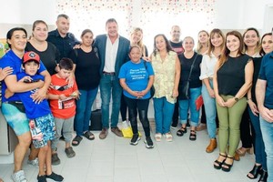 Raimundo señaló que el TEA es un enorme abanico que abarca situaciones sumamente distintas. “Por ello este espacio es multi abordaje y debe estar complementado con mucho cariño. Lo más importante es el equipo, trabajar en red, escucharnos y aprender uno del otro, que es lo que nos falta como sociedad”, concluyó.