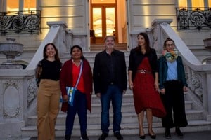 “La Noche de las Ideas” se llevó a cabo en los patios de La Casa de los Gobernadores, en la ciudad de Santa Fe. Crédito: Gobierno de la provincia de Santa Fe