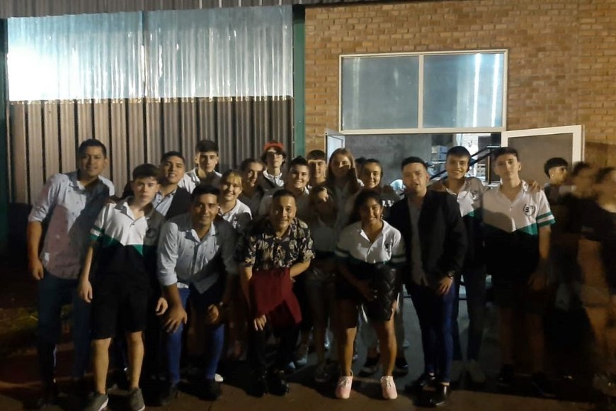 En el acto estuvieron presentes autoridades locales, regionales y provinciales.