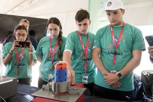 cansat satelite escuelas estudiantes