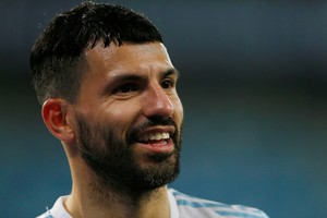 El ahora ex jugador y la crisis del club que lo vio nacer. Crédito: Reuters