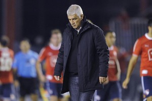 De Felippe tomó el cargo del equipo en el descenso a B Nacional y logró el ascenso.