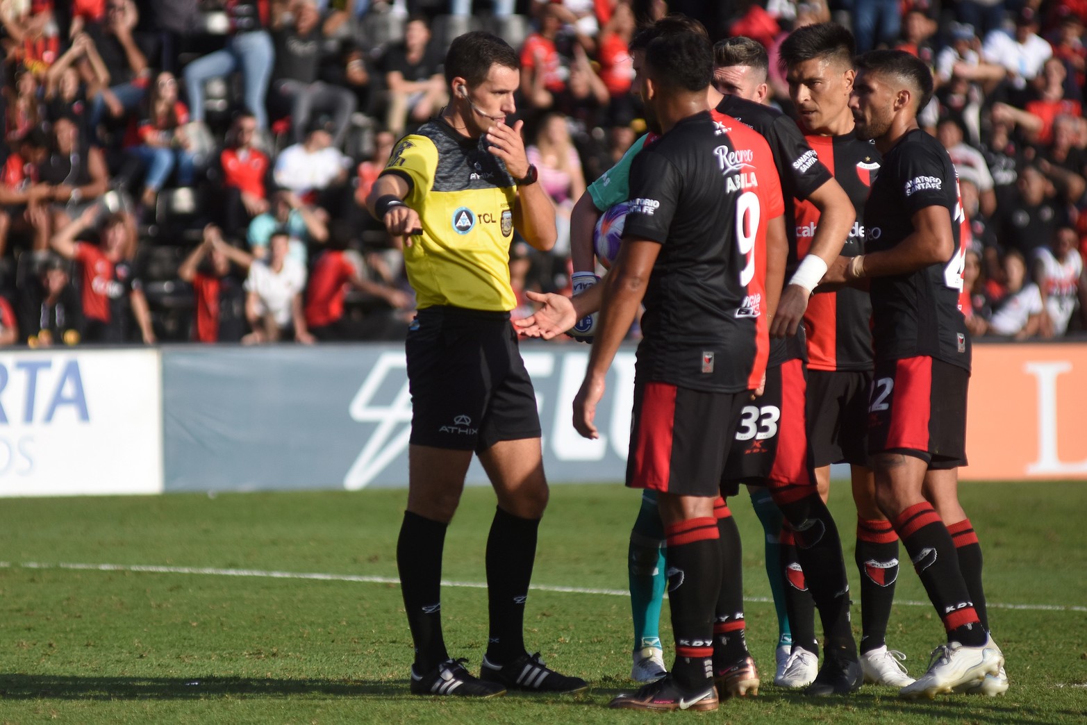 Colón y Talleres de Córdoba empataron 2 a 2 este jueves, por la undécima fecha de la Liga Profesional.