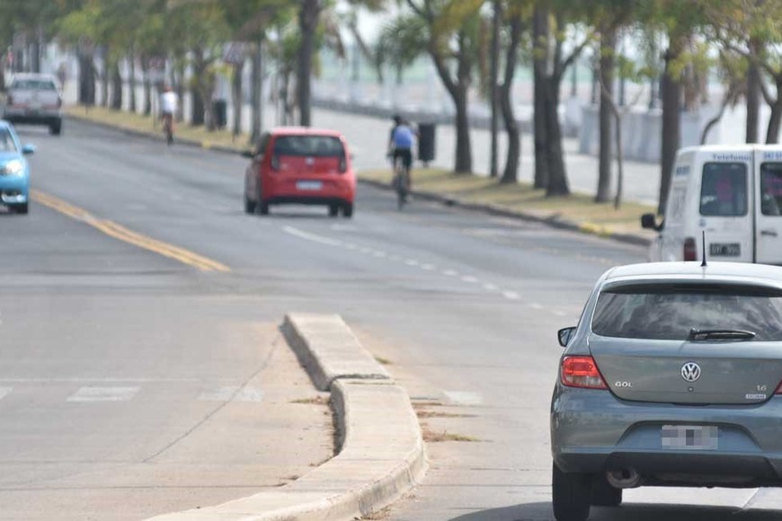 Desde las primeras horas los surtidores mostraban los precios con el 4% de aumento. Crédito: Pablo Aguirre