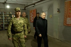 Putin visitó un cuartel ruso en la región invadida de Luhansk. Crédito: Reuters.