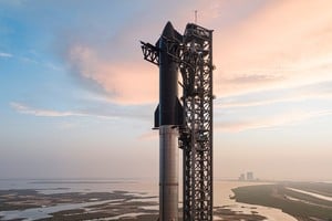 Starship a la espera de su lanzamiento. Crédito: SpaceX