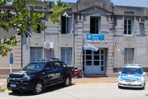 Efectivos del Comando Radioeléctrico de la Unidad Regional XI los arrestó en la esquina de Soler y Belgrano y los trasladó a la comisaría.