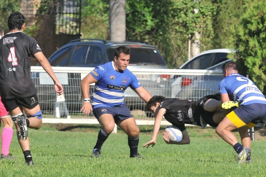 Uni viaja a Esperanza; La Salle a Rosario para jugar con "Provin". Crédito: Eduardo Seval.