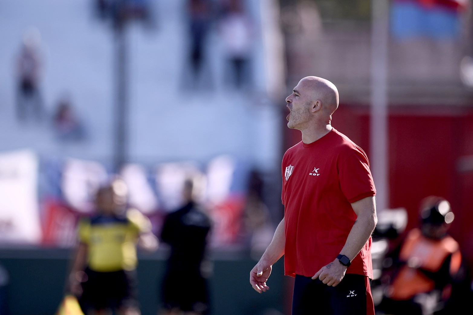 El nuevo DT de Unión el "Gallego" Méndez debutó como visitante en un encuentro de necesitados. 