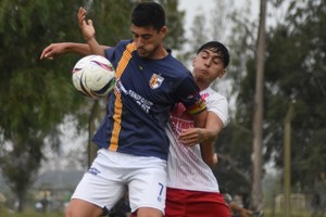 Ateneo igualó con Independiente y los dos siguen arriba. Crédito: Luis Cetraro