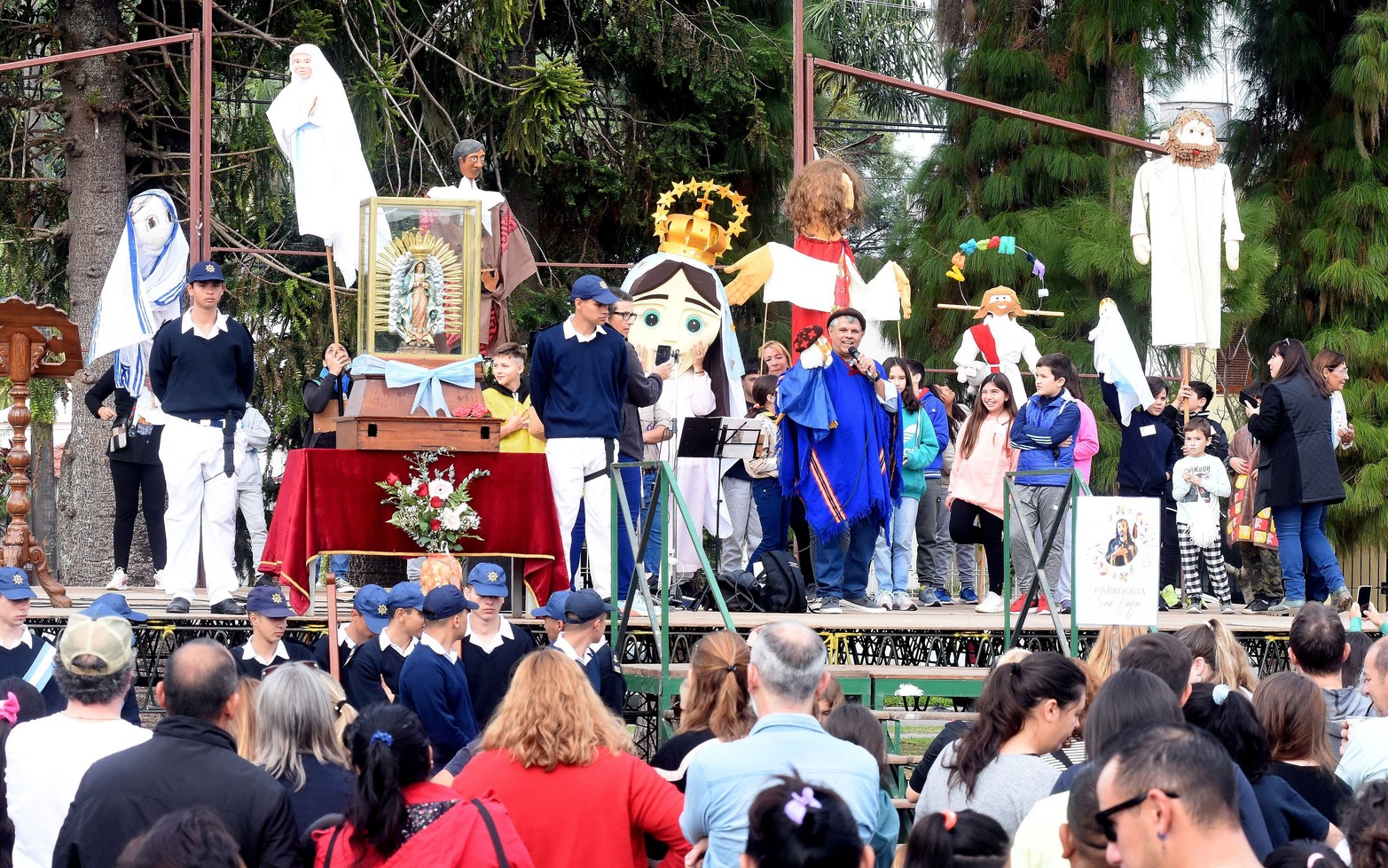 El epicentro está ubicado en el predio de la basílica de Guadalupe ubicada en Javier de la Rosa 623. Habitualmente, cerca de 150.000 personas participan durante los dos días que dura el evento.