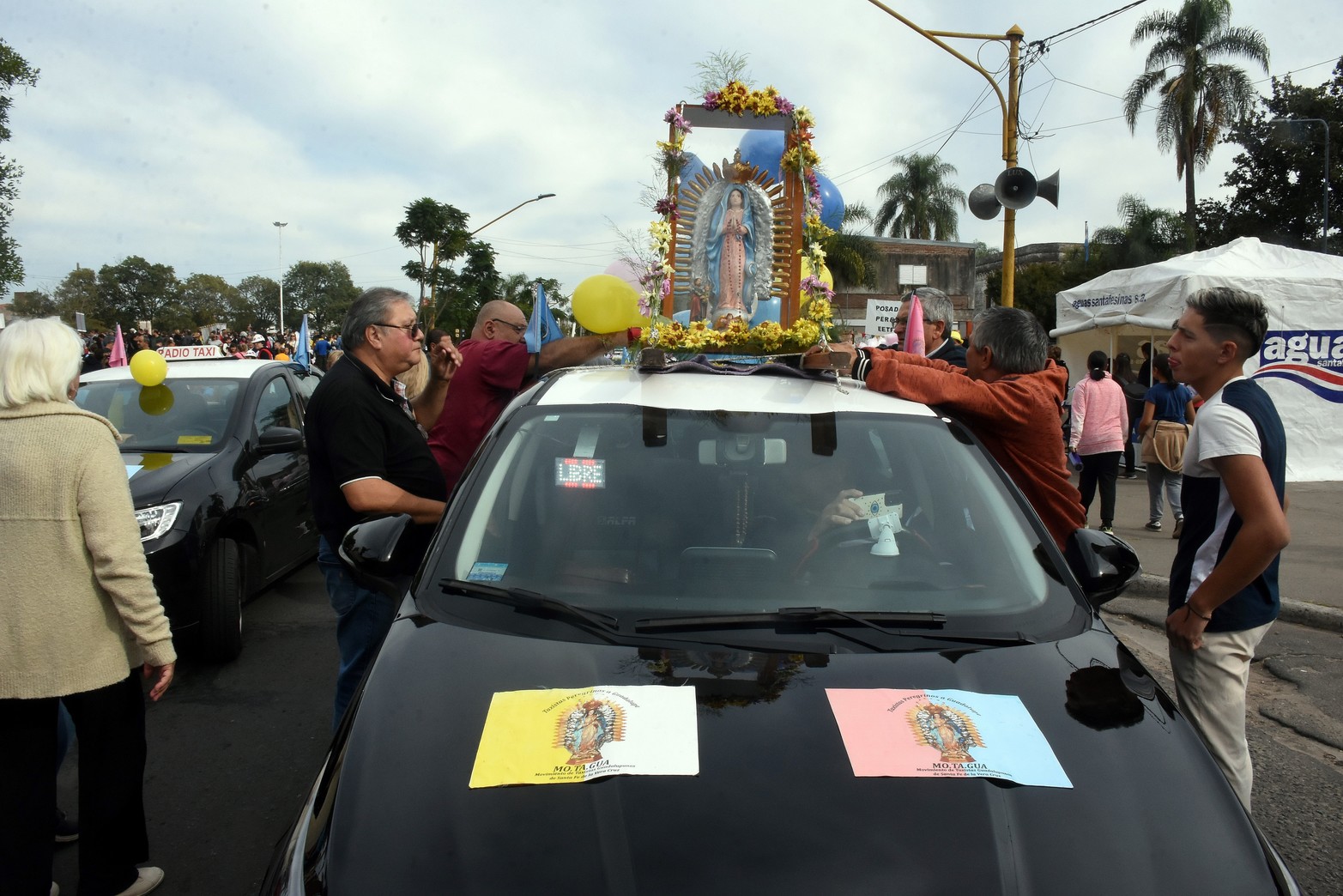 124° Peregrinación Arquidiocesana a la Basílica de Guadalupe, la tradicional y multitudinaria festividad religiosa de la ciudad de Santa Fe que tiene epicentro en la iglesia ubicada en Javier de la Rosa 623. Habitualmente, cerca de 150.000 personas participan durante los dos días que dura el evento.