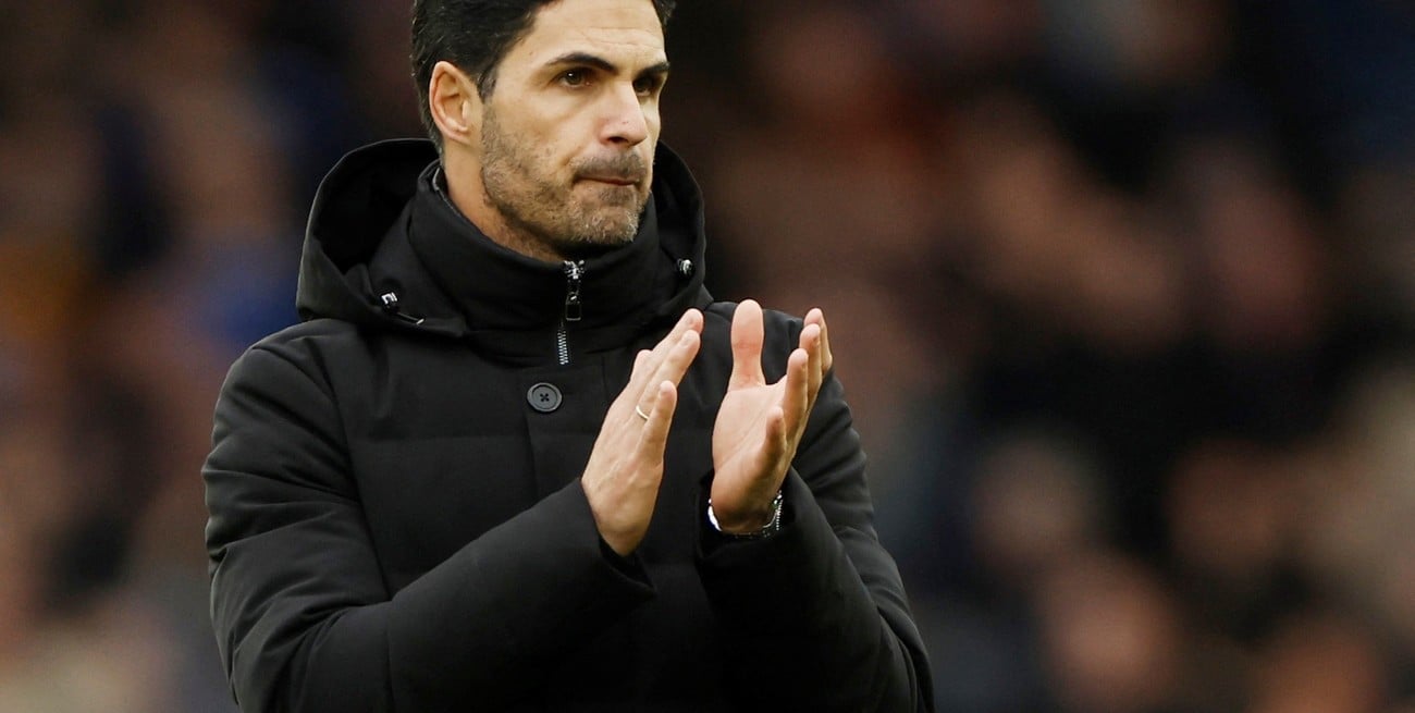 Mikel Arteta quiere devolverle la gloria al Arsenal. Crédito: Jason Cairnduff / Reuters
