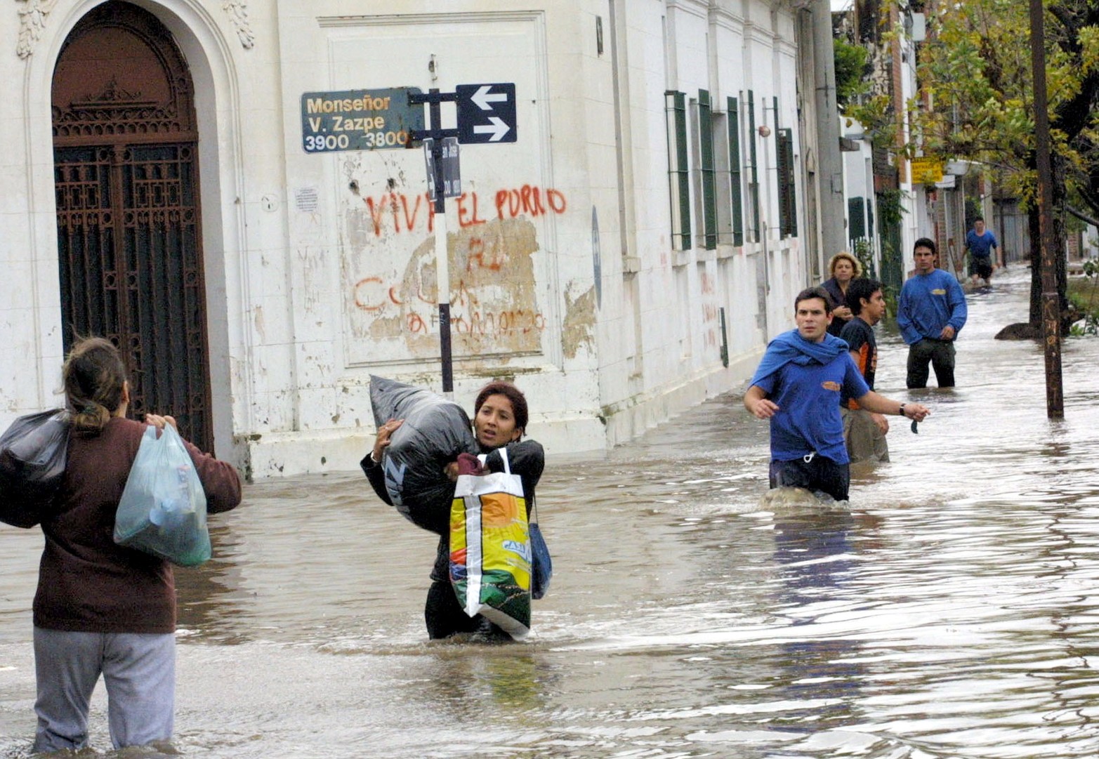 Calles Monseñor Zaspe y San José.