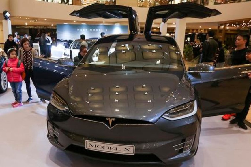 El Tesla Model X ha recibido críticas no sólo por su funcionamiento electrónico, sino también por las valoraciones de seguridad ante impactos.