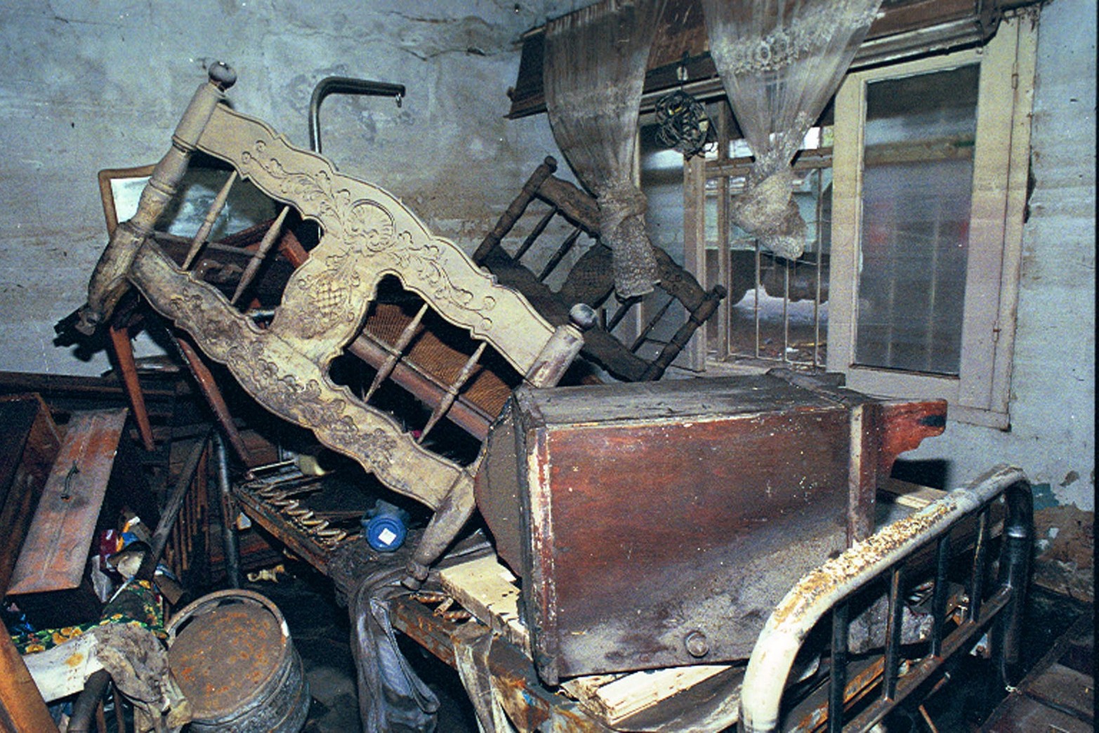 Así quedó una habitación de una vivienda.