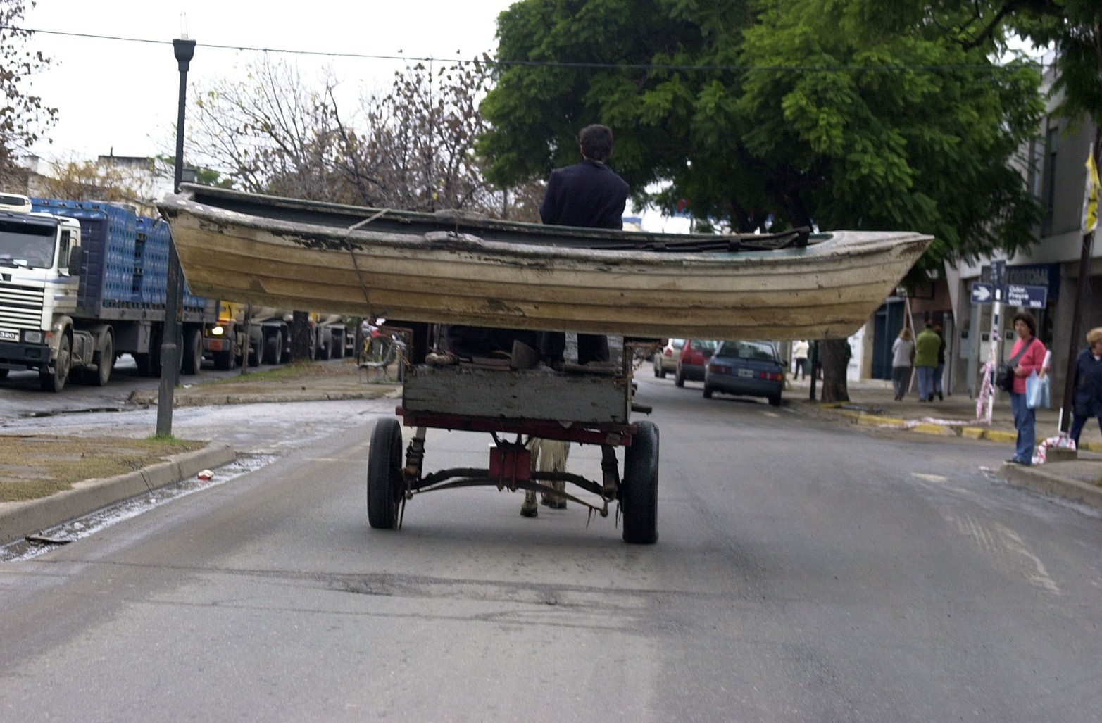 Sábado 17 de Mayo de 2003. Una imagen que detiene el presente de una tragedia que vivió la ciudad.