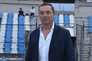 Cristian Molins, entrenador de Unión de Sunchales.