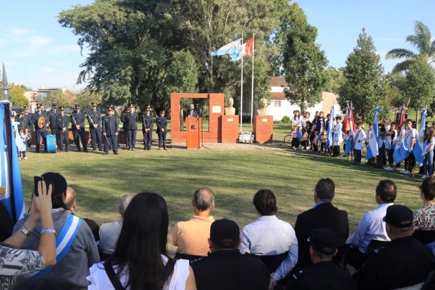 Acto conmemoración por el 133º aniversario de Recreo.