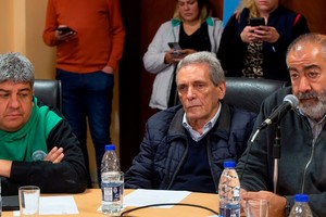 Pablo Moyano, Carlos Acuña y Héctor Daer, líderes de la CGT.