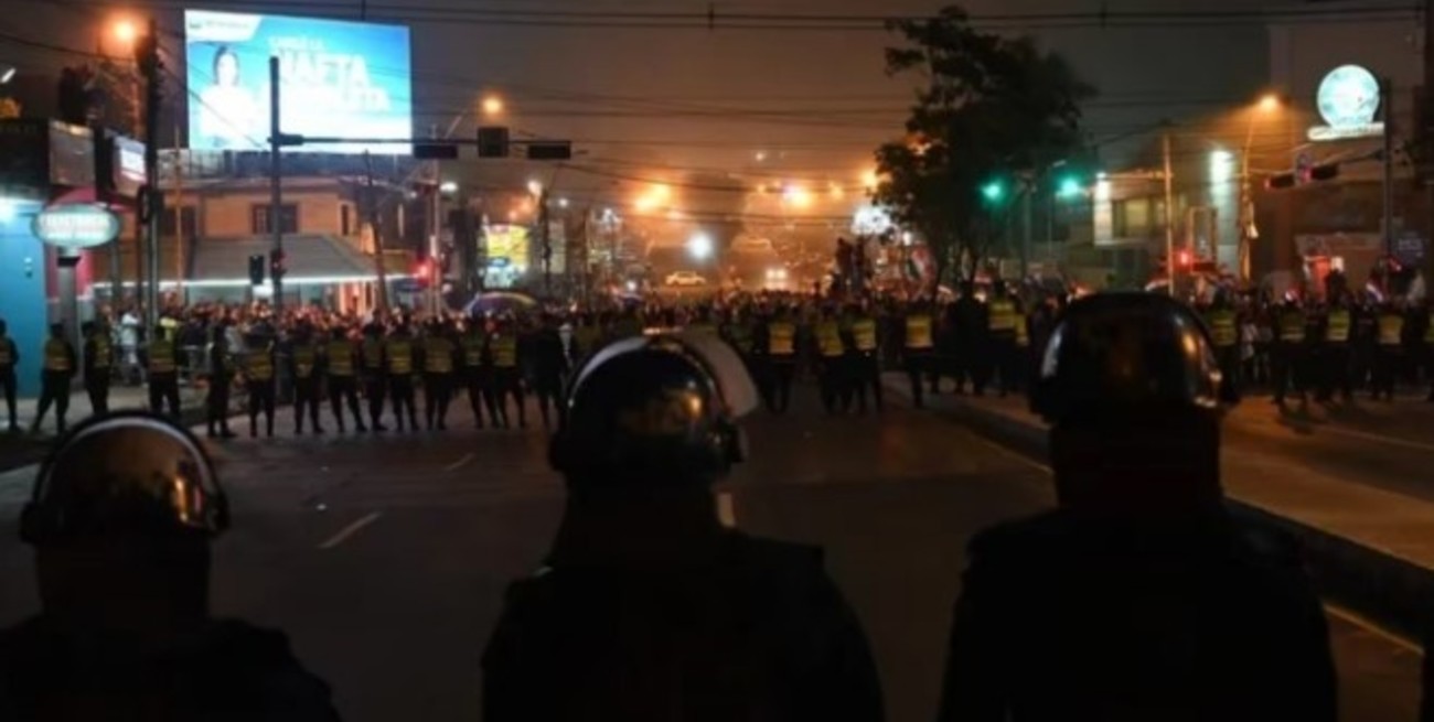 Paraguay: más de 200 detenidos y 150 imputados por las protestas tras las elecciones