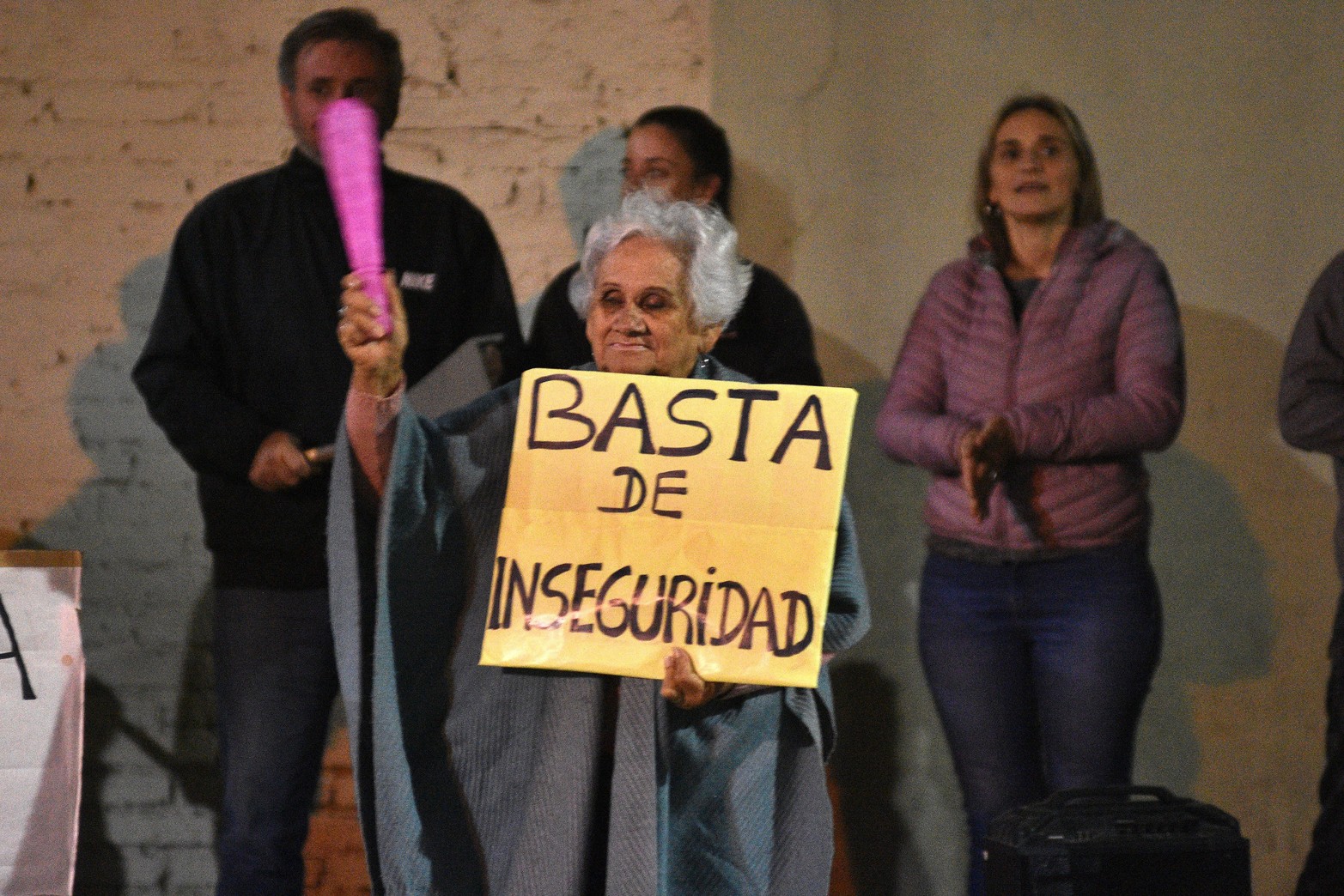 De distintas edades los vecinos se hicieron presente.